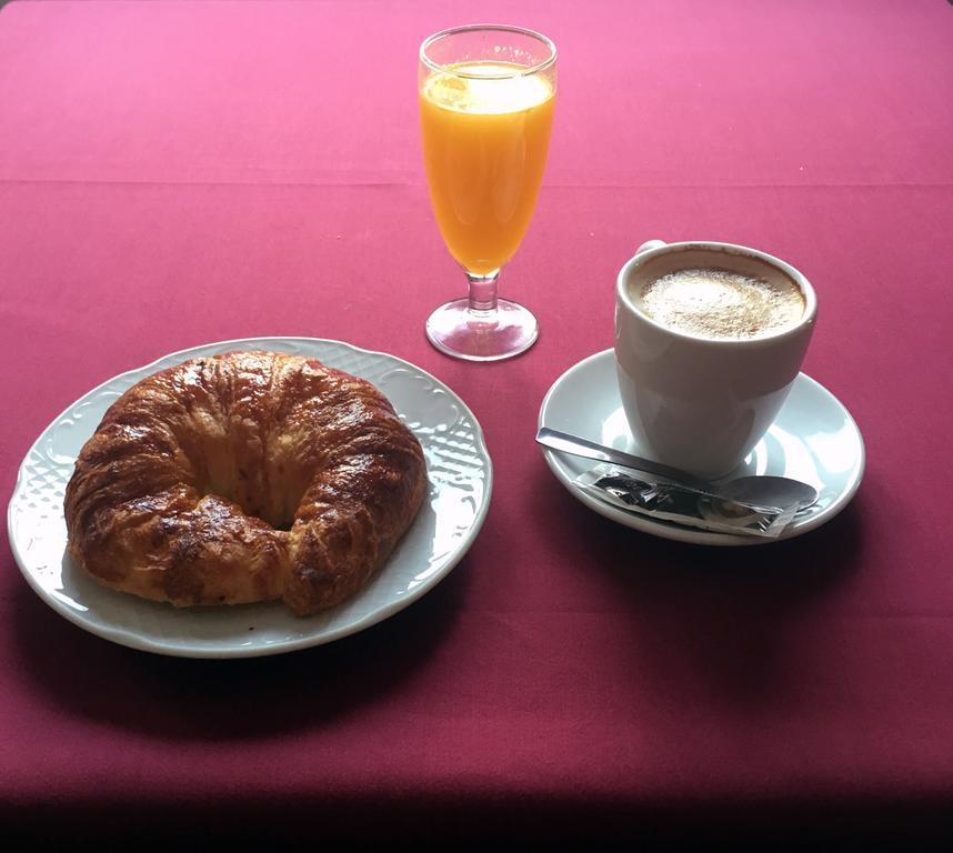 Hostal La Cortijana Logrono Luaran gambar