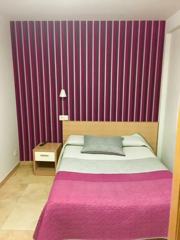 Hostal La Cortijana Logrono Luaran gambar